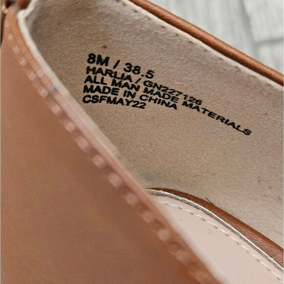 BCBG Harlia Congac Heels with Gold Tone Chain Trim - Picture 11 of 16